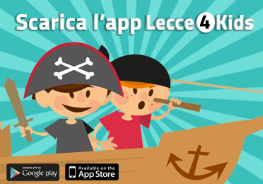 bambini vestiti da pirati su un vascello